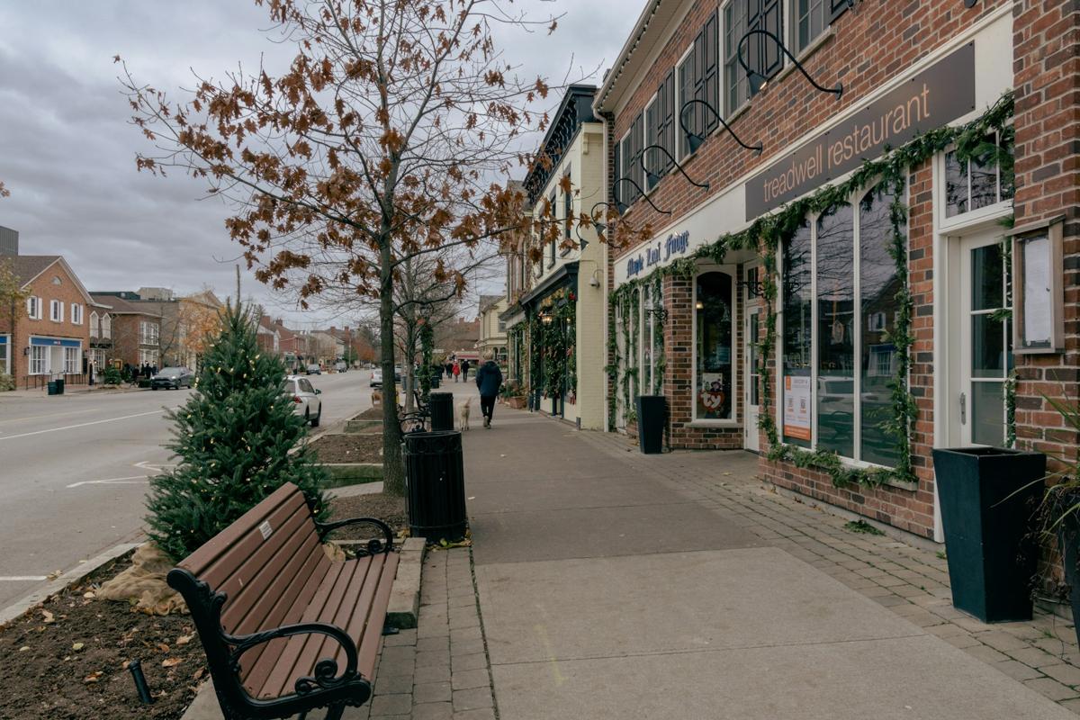 Downtown streets of Niagara on the Lake