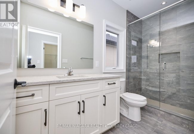 Balsam <br/>21 SUNRISE COURT NORTH